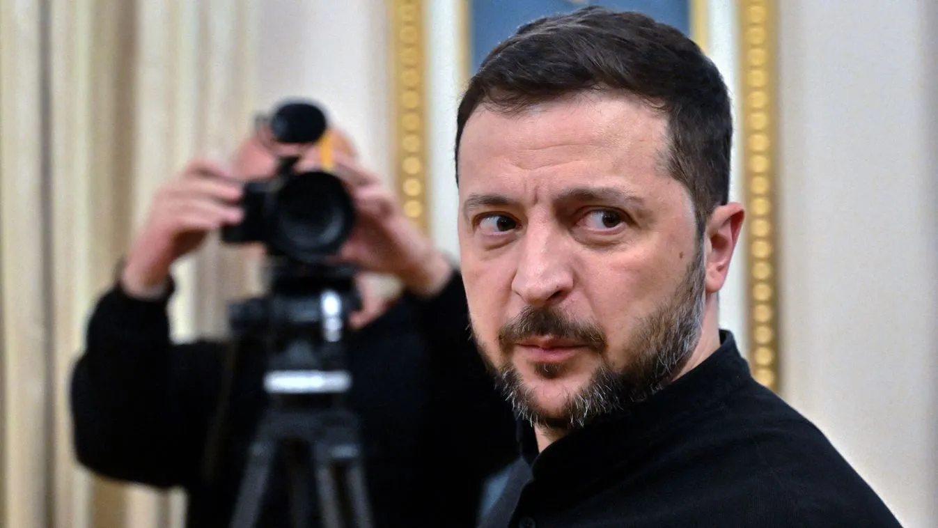 Kirúgta Zelenszkij a vezérkari főnököt