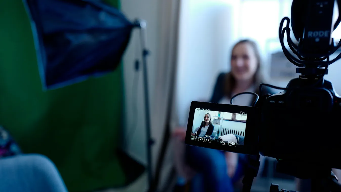 Hátborzongató felvételek az influenszer anyukáról