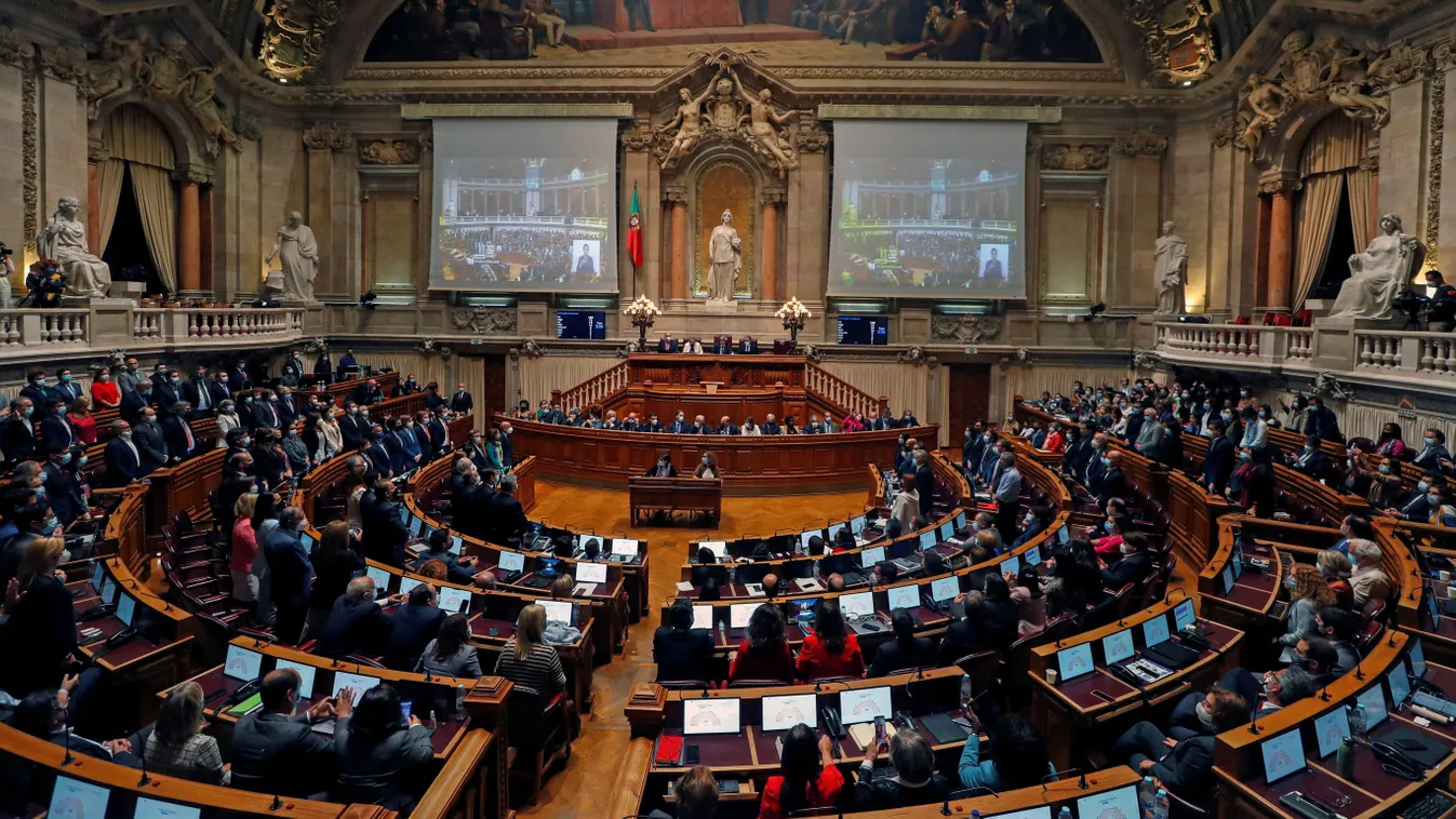 Politikai káosz Portugáliában: megbukott a kormány