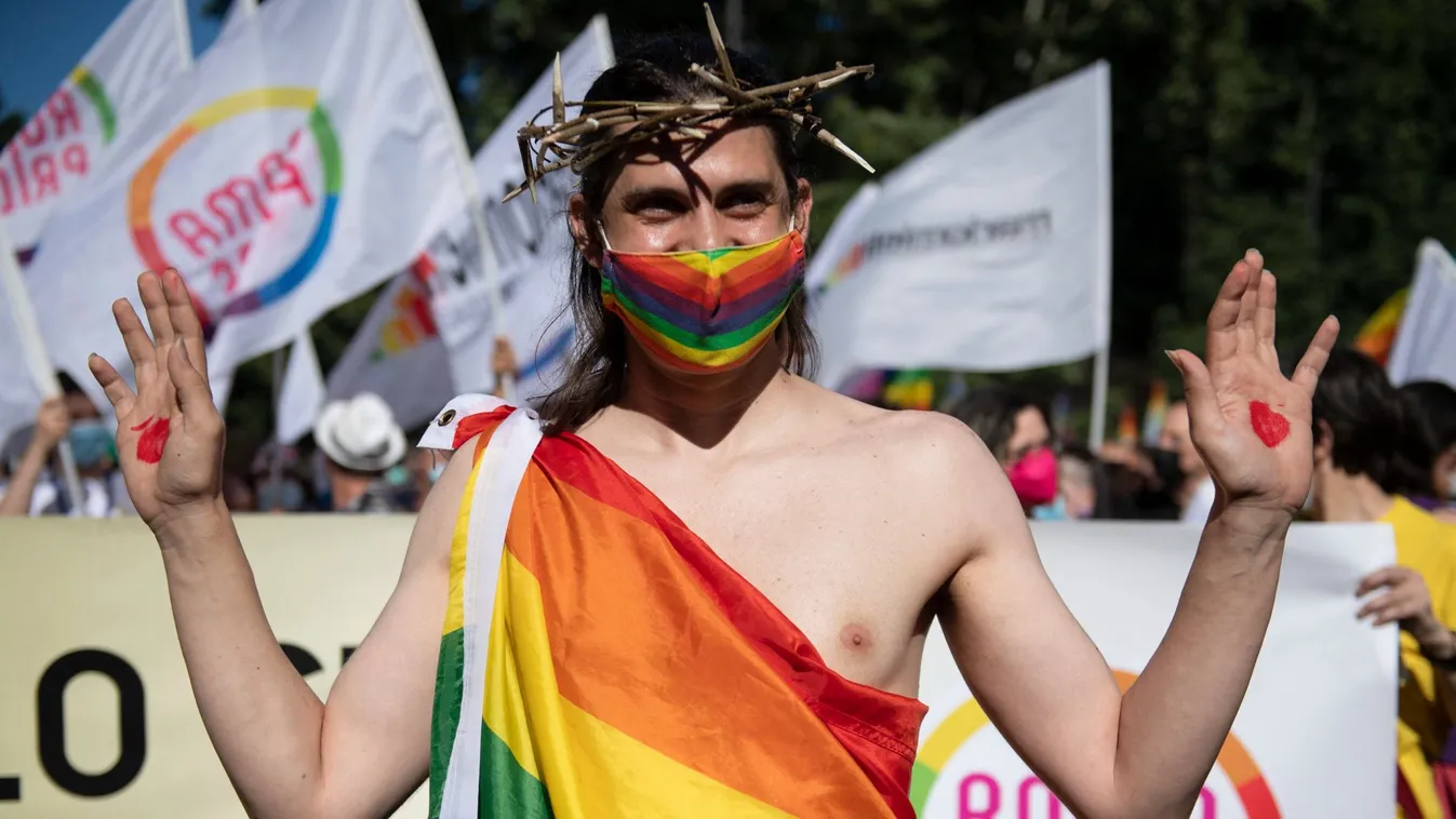A Pride-on vonulóknál fontosabb a gyermekek védelme