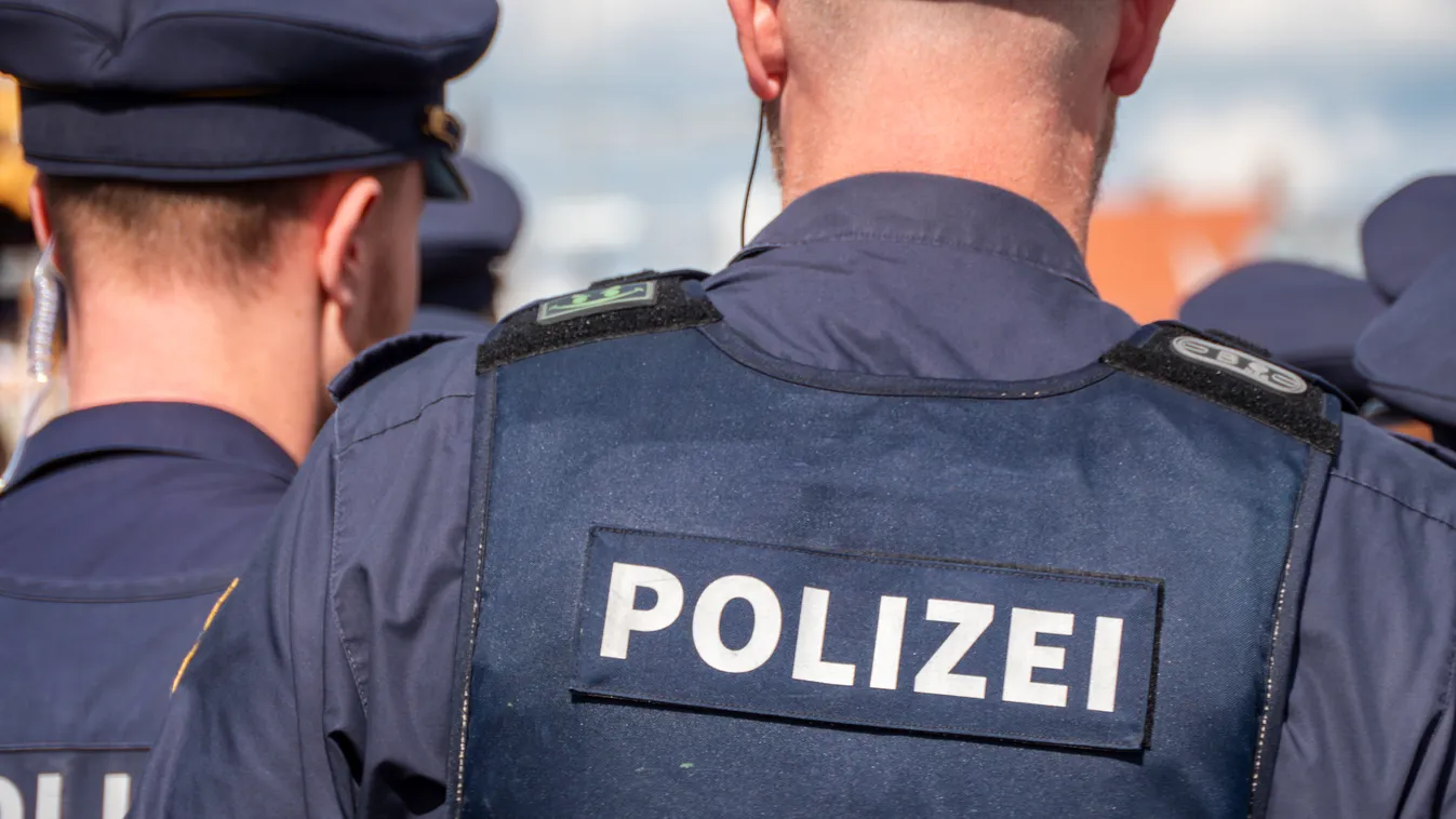 Megerőszakoltak egy tanárnőt