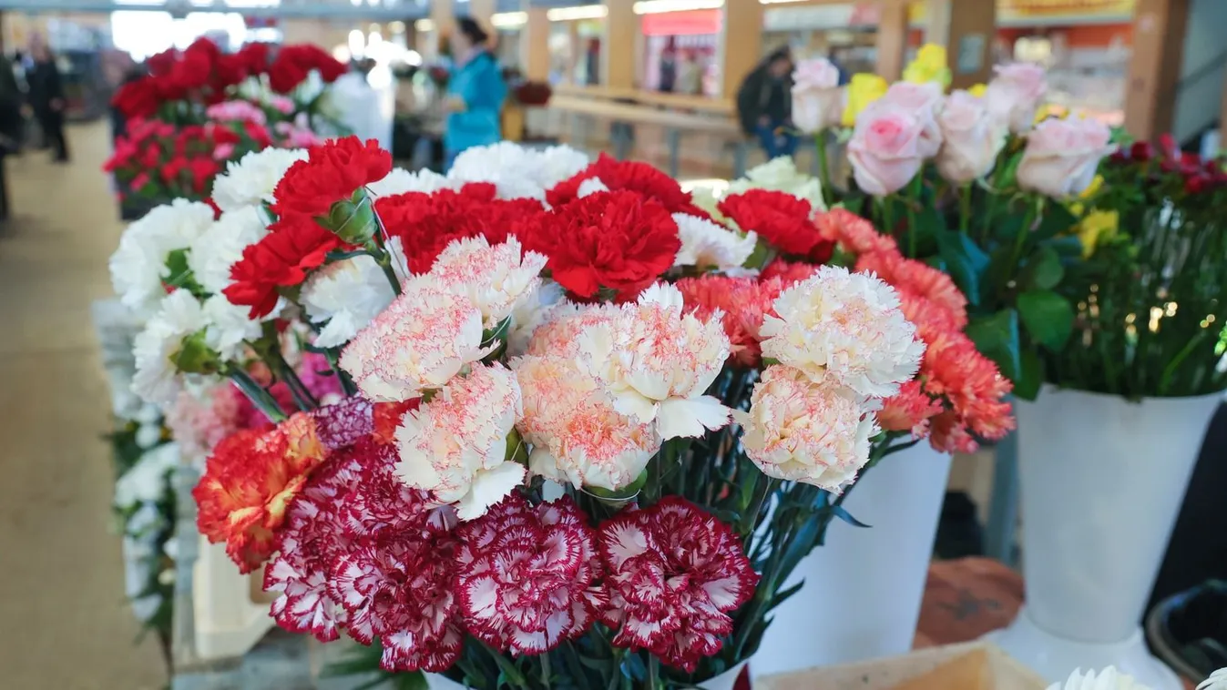 Mit ünneplünk pontosan nőnapon?