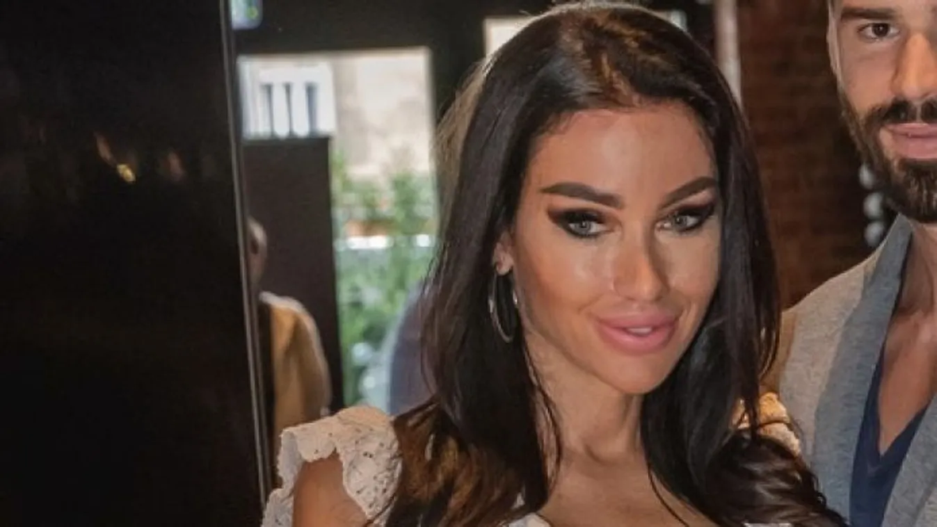 Gyászol Voksán Virág