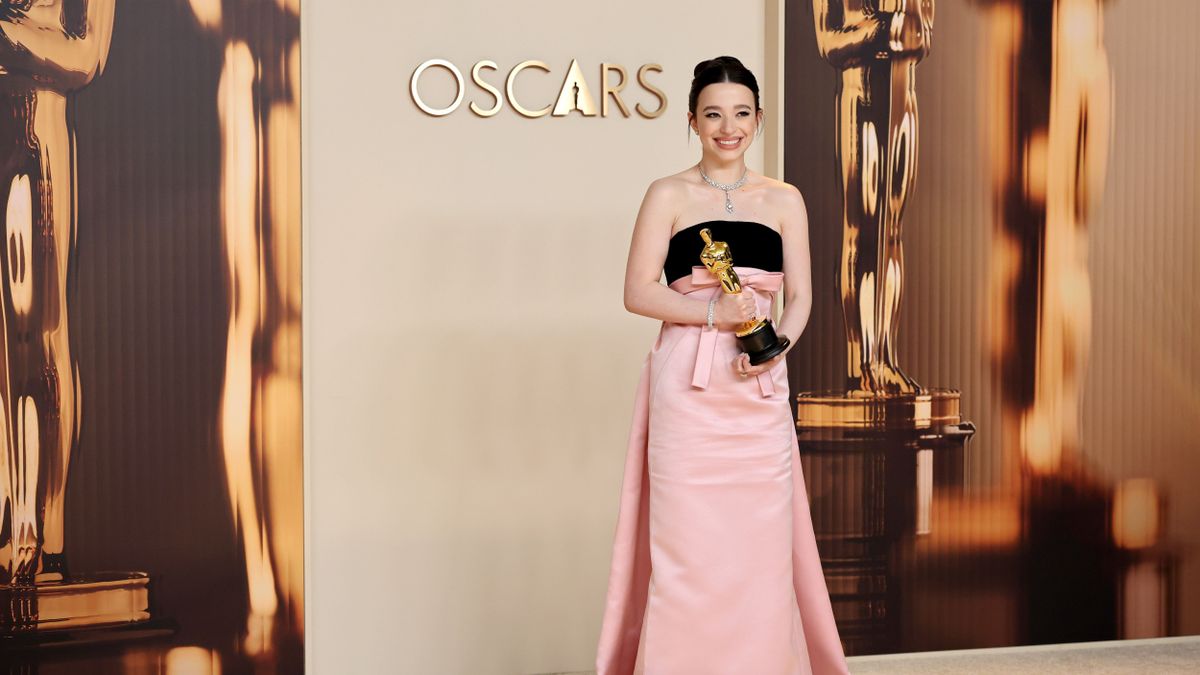 Oscar 2025: Nekik mondott köszönetet a legjobb női főszereplő