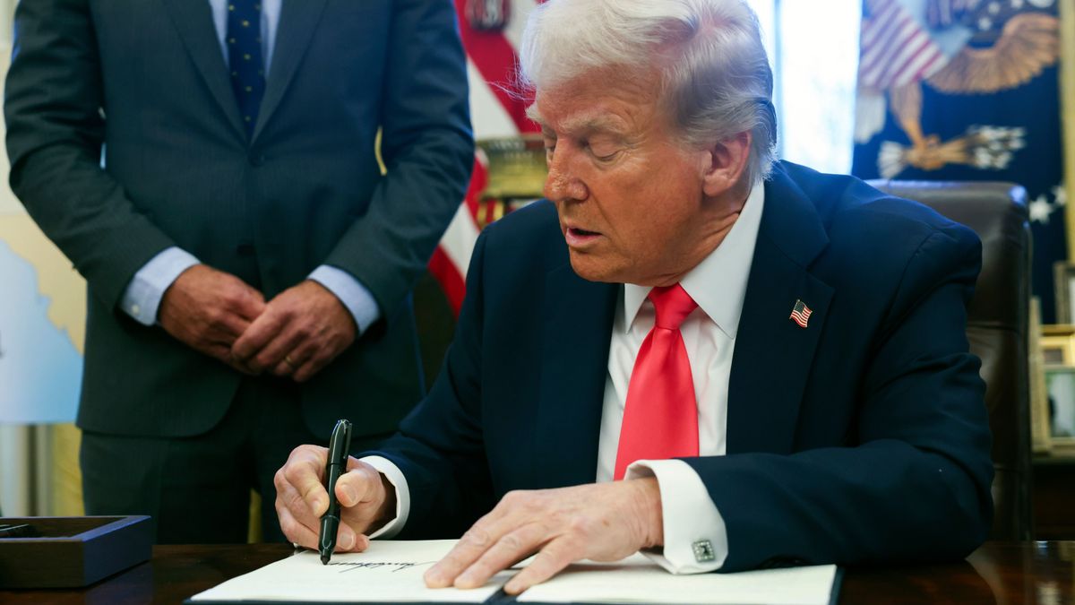 Évszázados vitát zárt le Trump: az angol lett az USA államnyelve