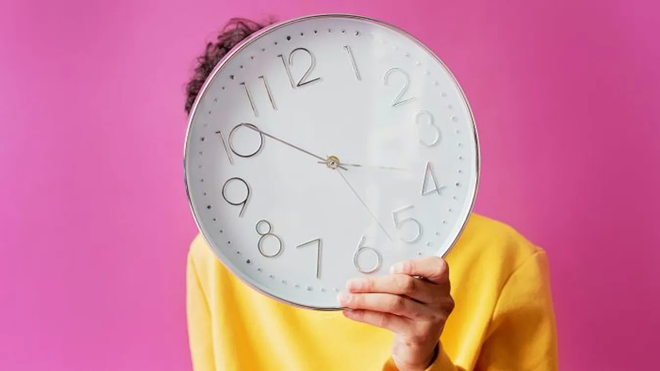 Aggasztó: sztrókot is okozhat az óraátállítás