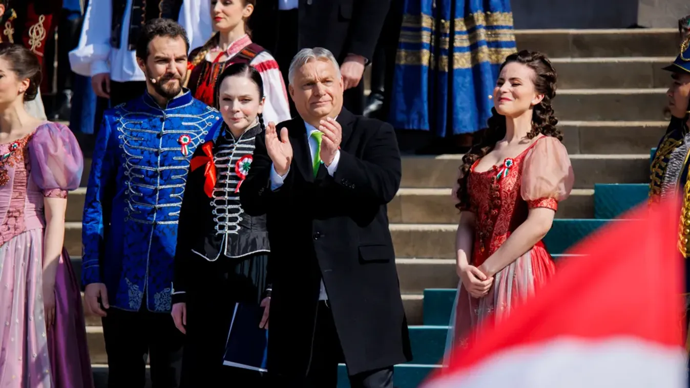 Orbán Viktor beszéde fél 11-kor kezdődik a Múzeum kertben