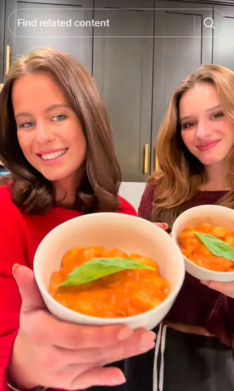 Forstner Csenge TikTok