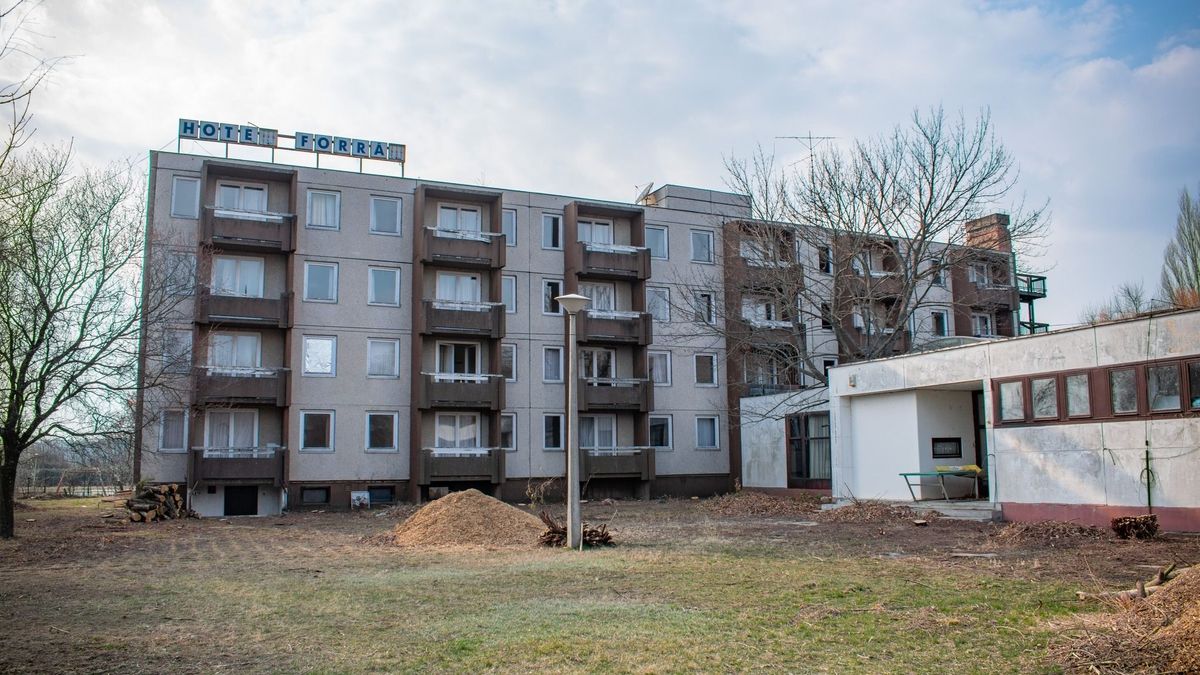 Soha nem látott fotók kerültek elő a rejtélyes csopaki Forrás Hotelről - Galéria!