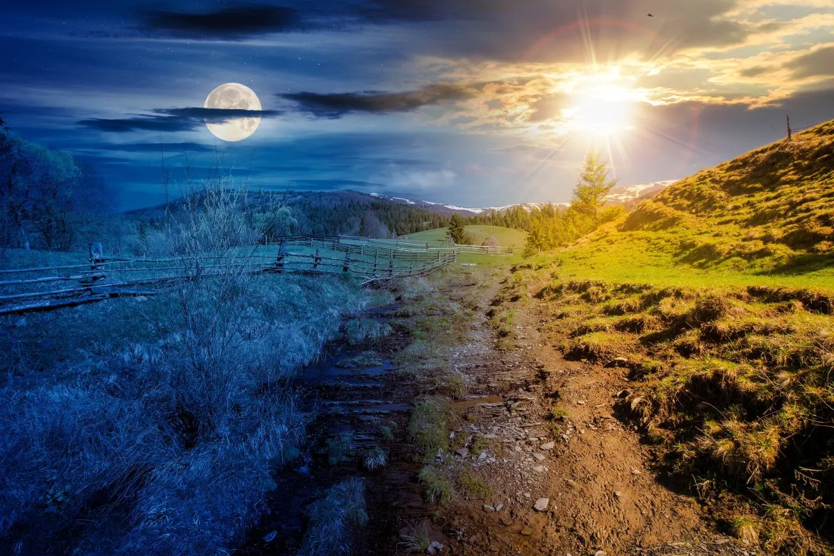 Tavaszi napéjegyenlőség Carpathian,Countryside,Scenery,On,Spring,Equinox.,Mountainous,Rural,Landscape,Beneath