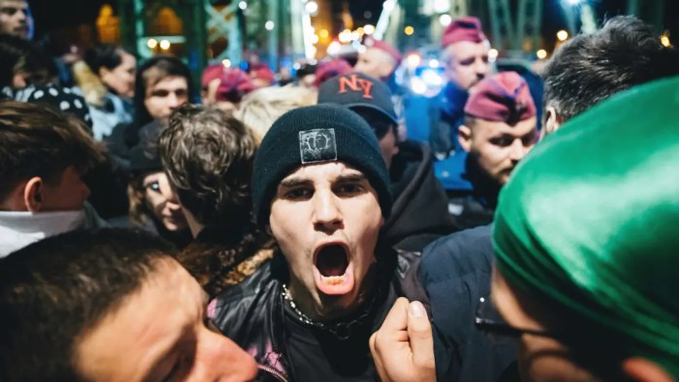 Orbán Viktor: a nem tüntetők érdekeit is képviselni kell