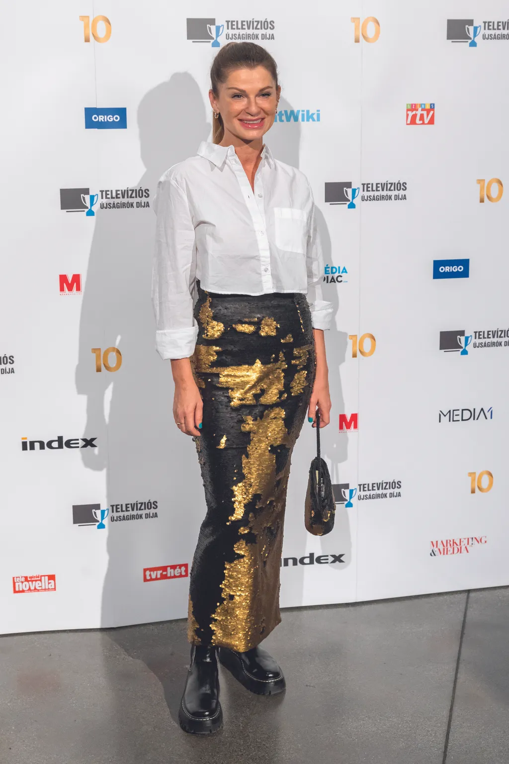 Galéria - Tévés sztárdokik egykor és most RIPOST
