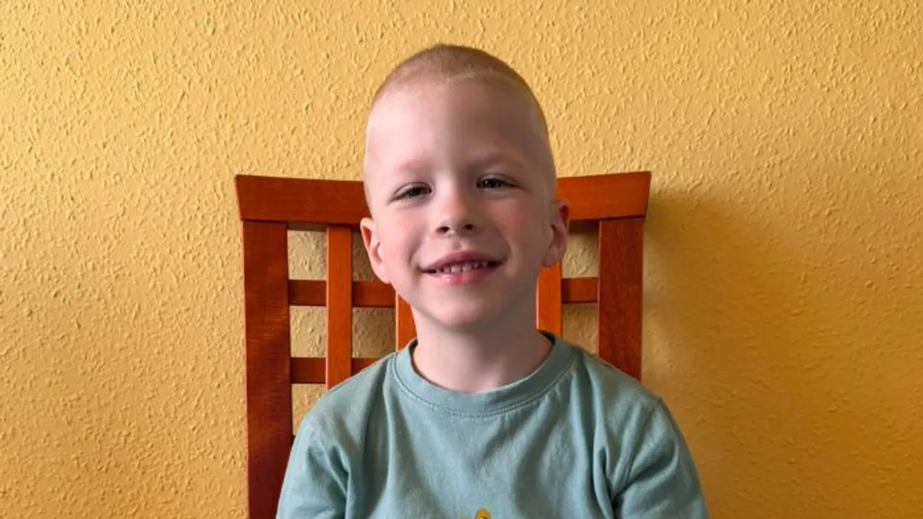 Van remény: már erre is képes a duchenne-es Ádin