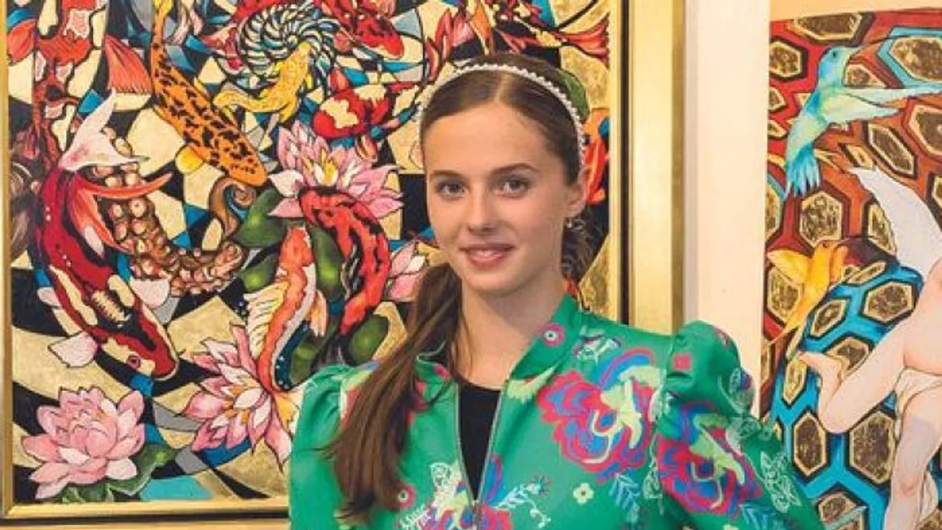 Sávolt Karolina bevonzotta a hírességeket