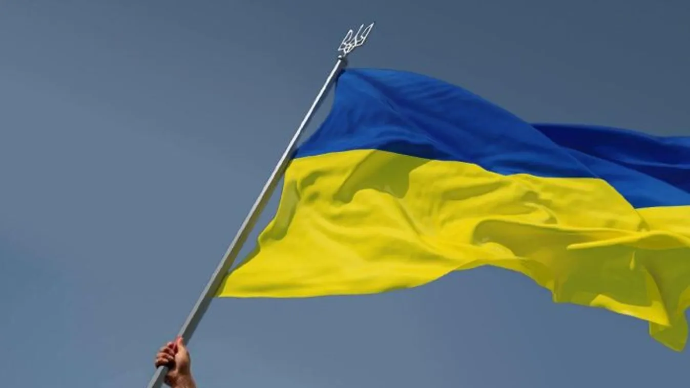 Magyar Péternek fáj az ukrán zászlós valóság