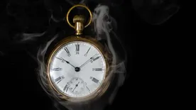 "Lehet, hogy a nagyapám akar nekem üzenni!" - átkozott zsebóra terrorizálja a családot