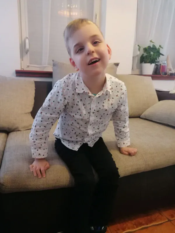 Az Esőgyerek egyedülálló agyi rendellenességgel jött a világra 2017-ben, betegsége az esőember betegségéhez hasonlít Fotó: olvasói fotó