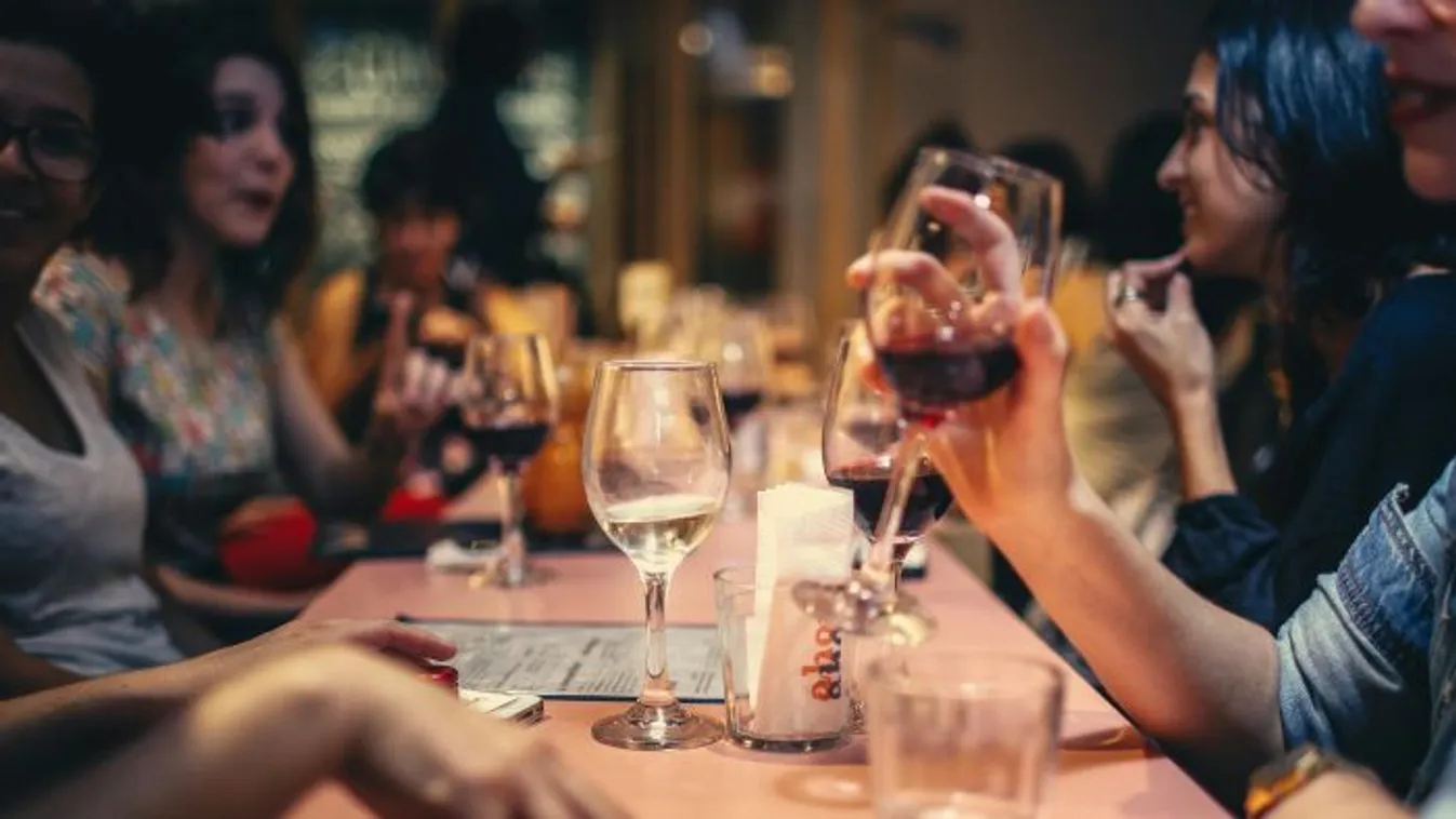  Hármas randi, váratlan következményekkel