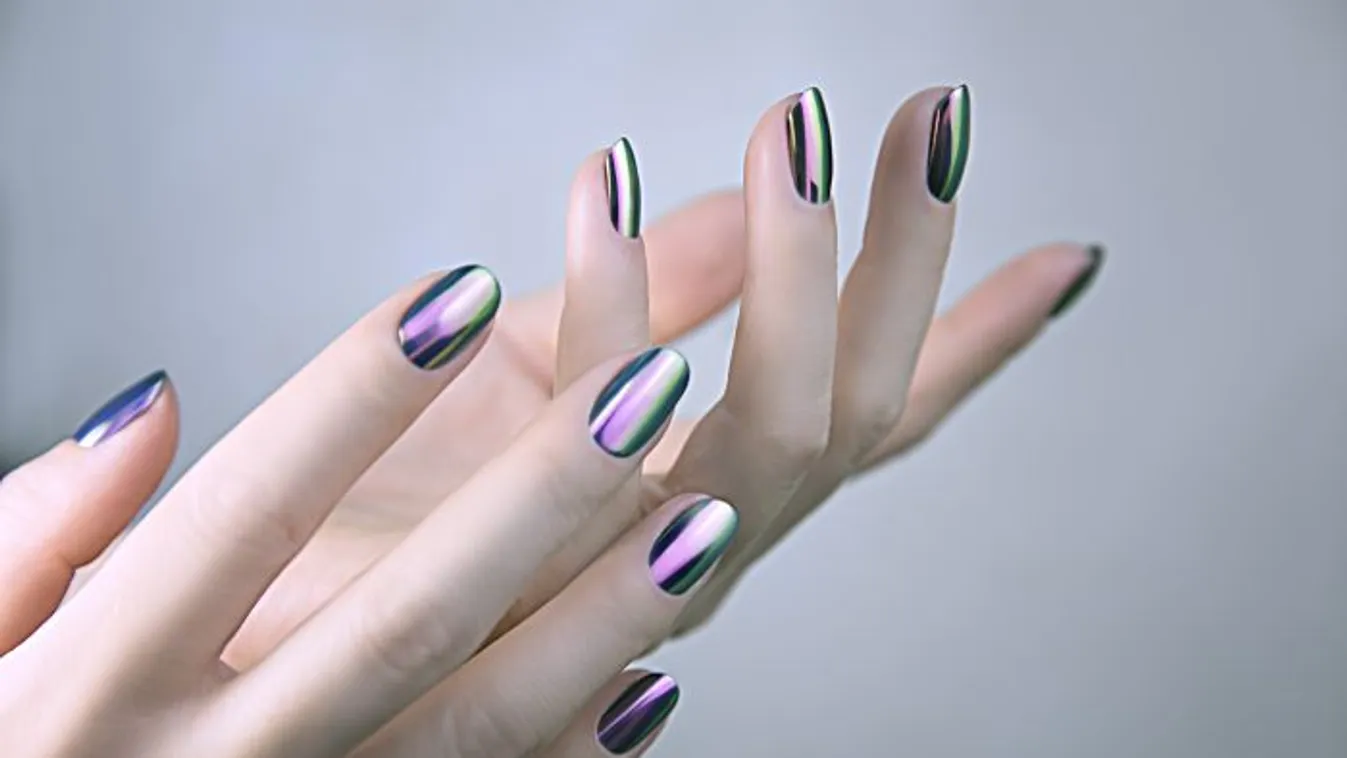 Varázslatos tavaszi manikűrök, amiket azonnal ki kell próbálnod