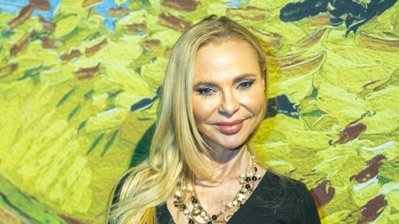 Yvonne Dederick teljes titokban ment férjhez