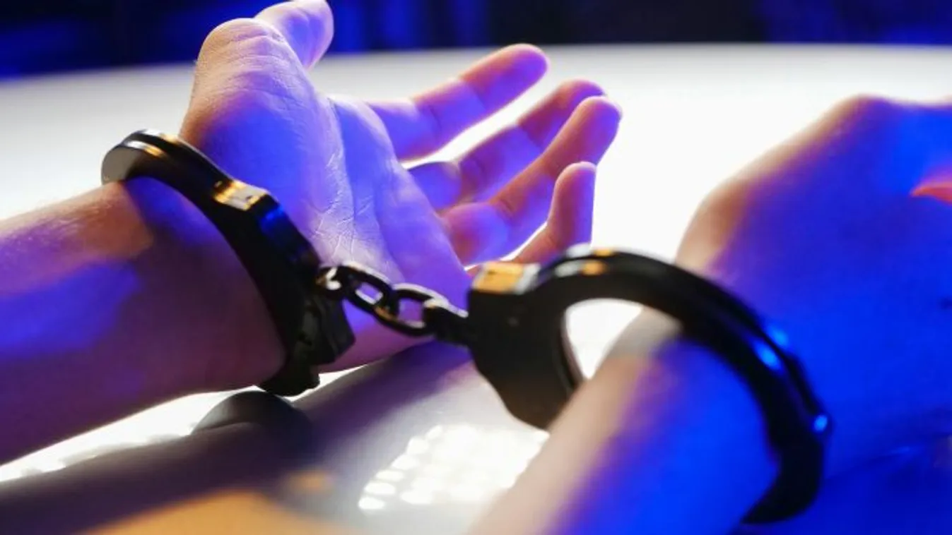  Megcsalta férjét, felgyújtotta, majd elgázolta