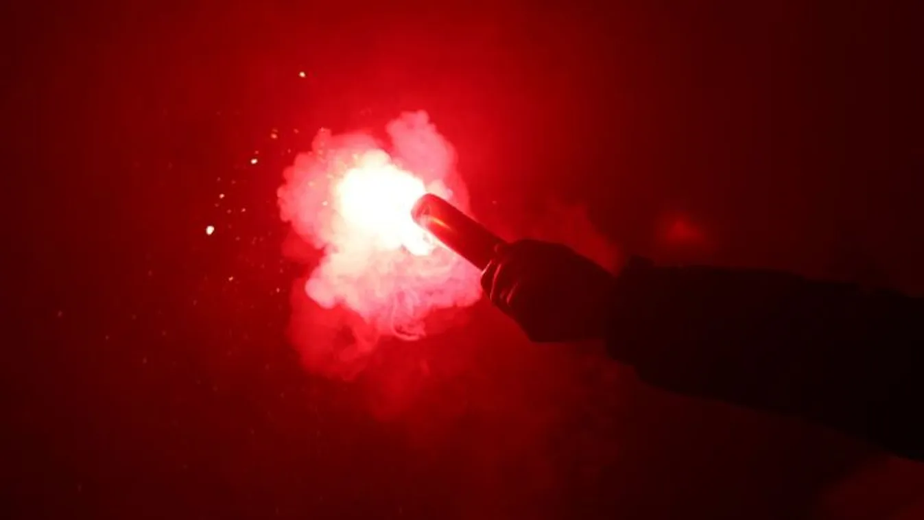 Botrány a BL-meccs előtt, verekedés a belvárosi éjszakában