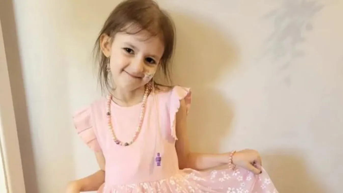 "A lányomnak fájt a hasa - majd az orvosok a legrosszabbat mondták, amit egy anya hallhat"