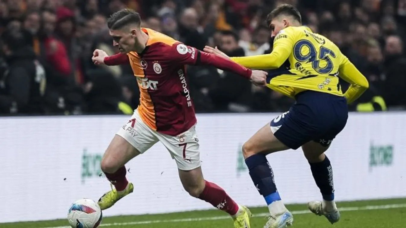 Csalás Sallaiék meccsén? A magyar sztár miatt is áll a bál