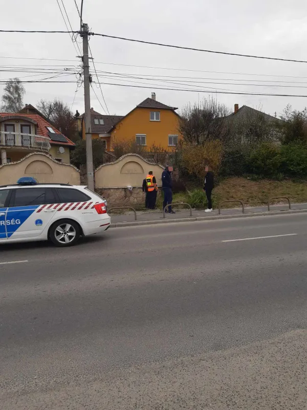 Étteremben őrjöngött