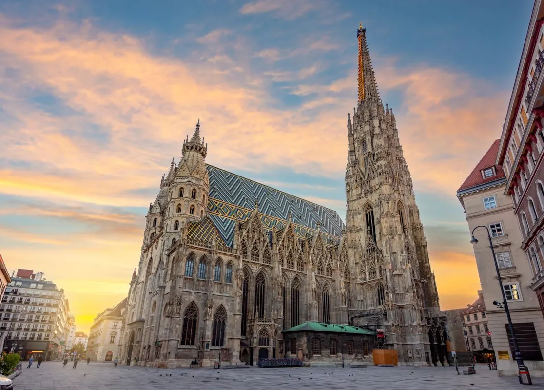 St.,Stephen's,Cathedral,On,Stephansplatz,Square,At,Sunrise,,Vienna,,Austria