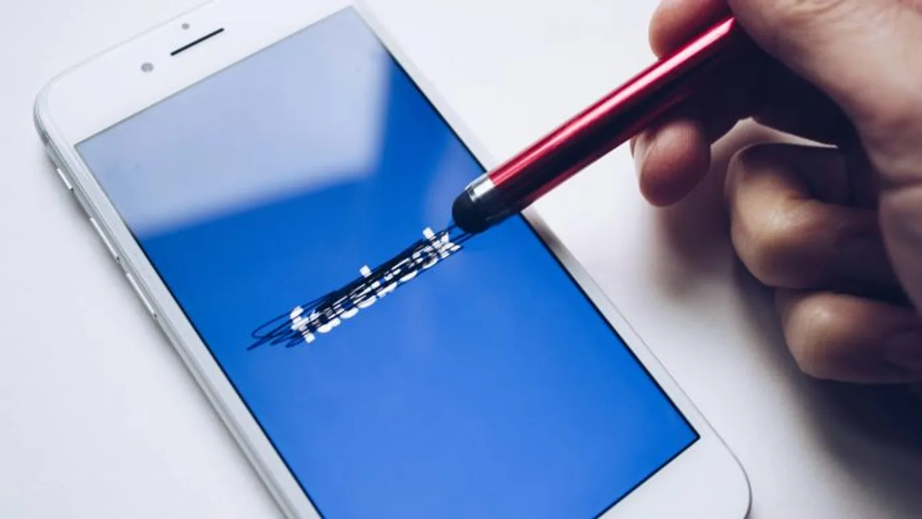 Mark Zuckerberg mindenki barátját eltávolítaná