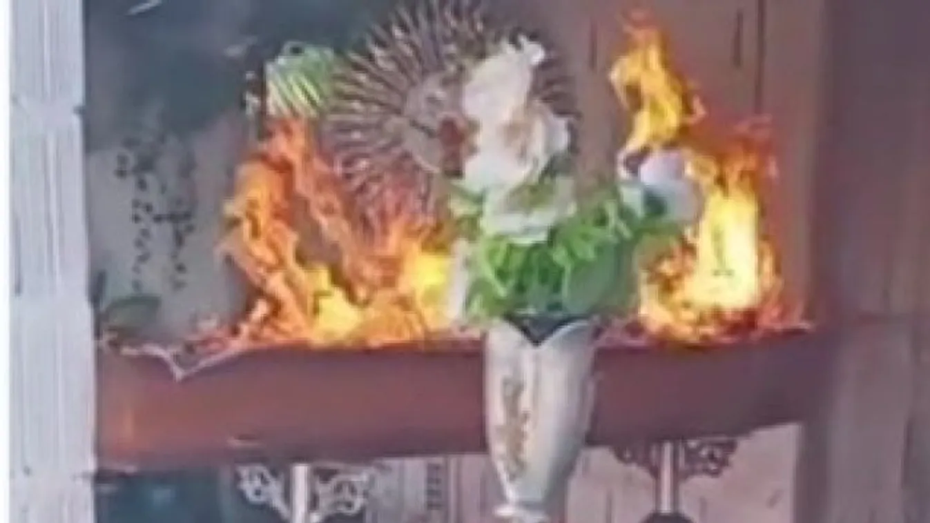 A fiatal elhunyt testével együtt gyújtották fel a koporsót