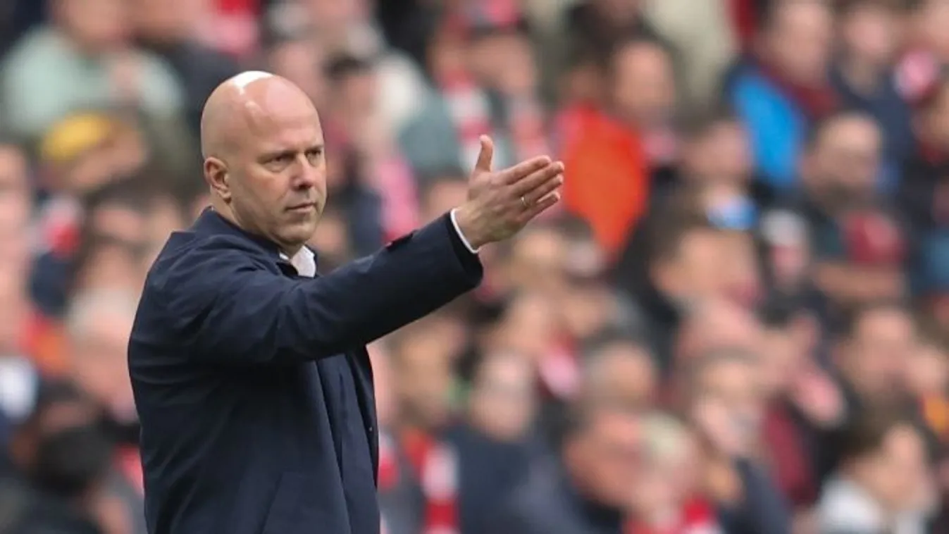 Arne Slotnak elege lett, számonkérte a szurkolókat