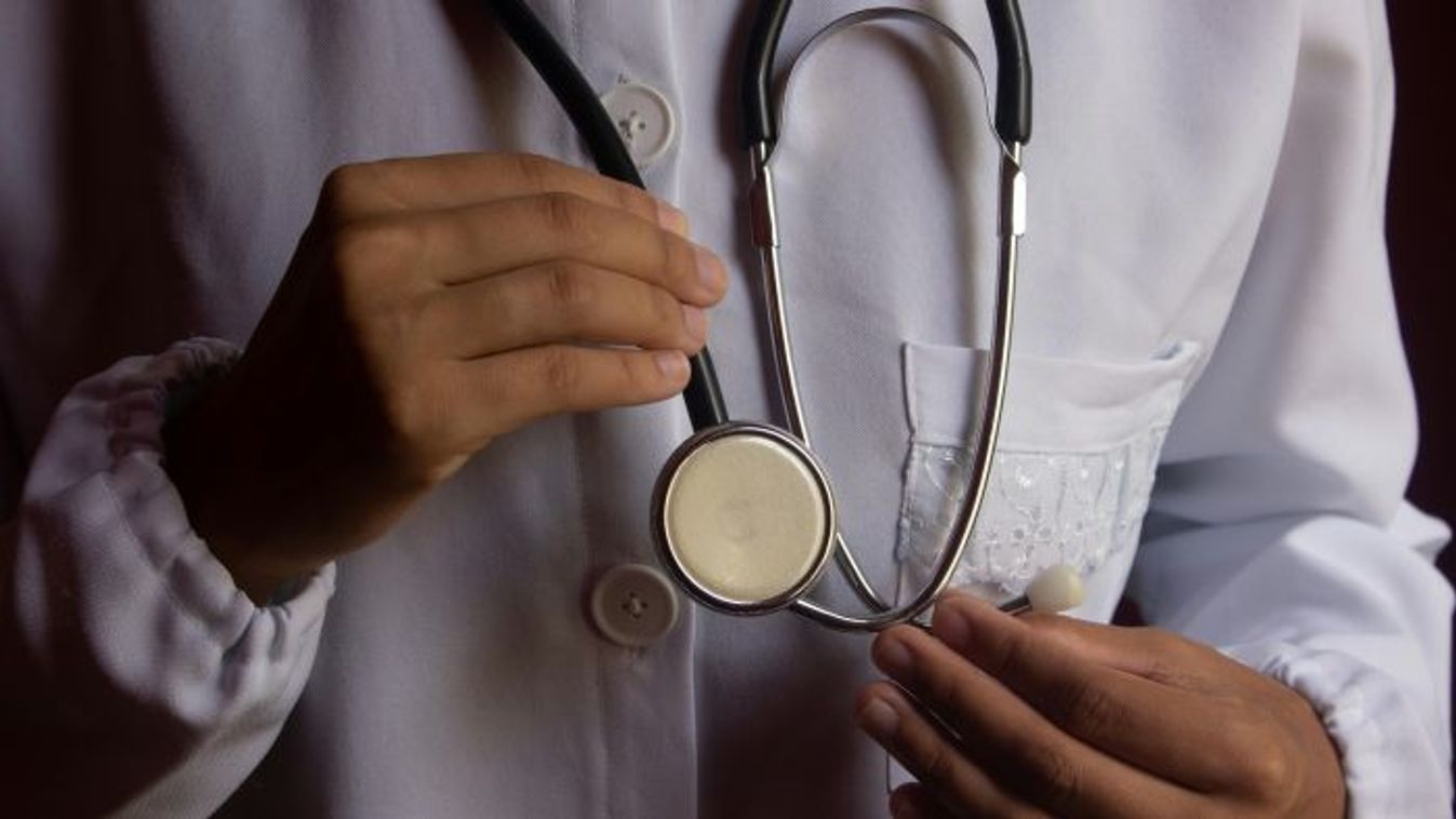 Súlyos hibát követtek el az orvosok, már csak pár hónapja maradt hátra a fiatal nőnek