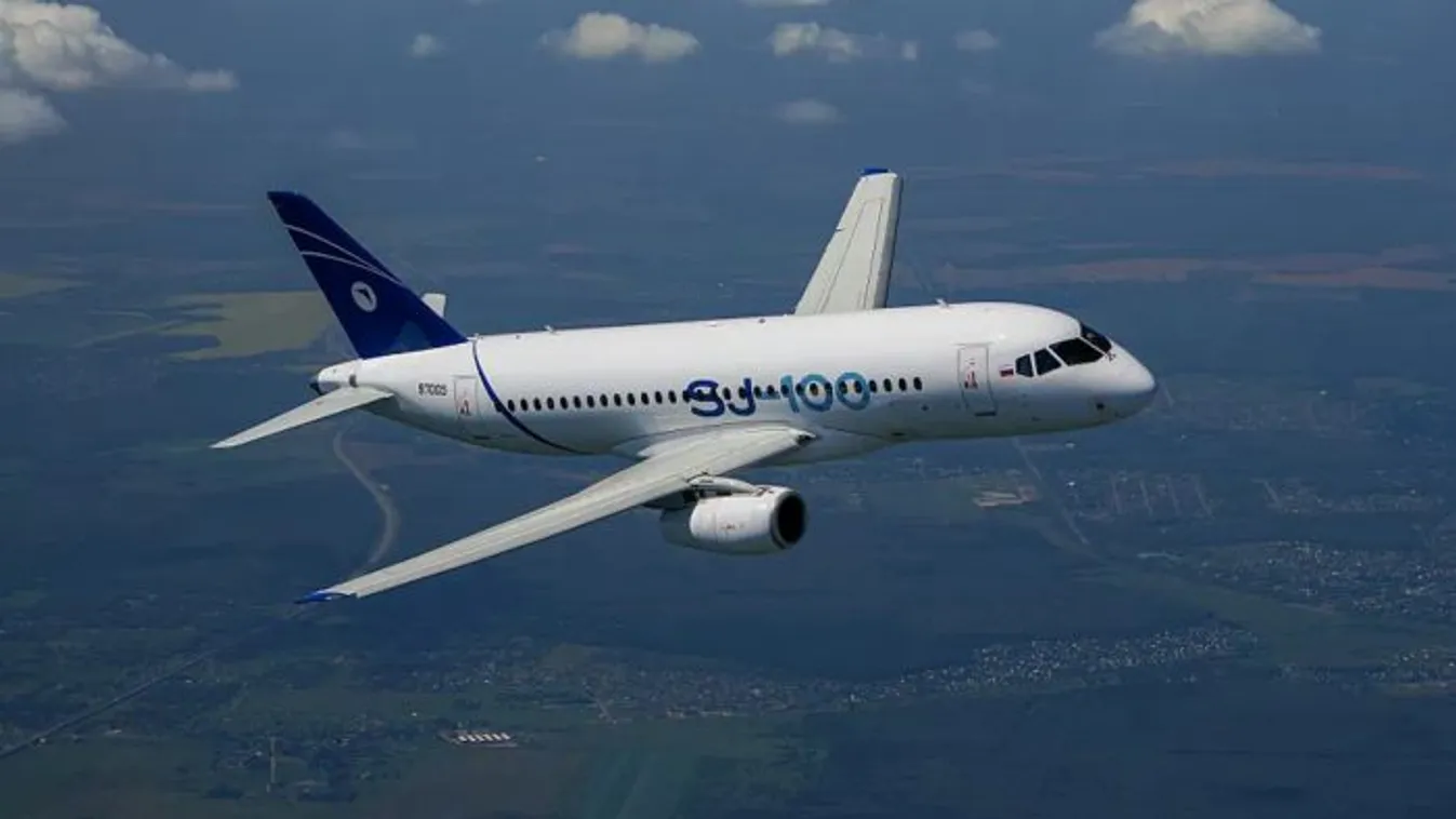 Levegőbe emelkedett az első orosz sugárhajtós utasszállító