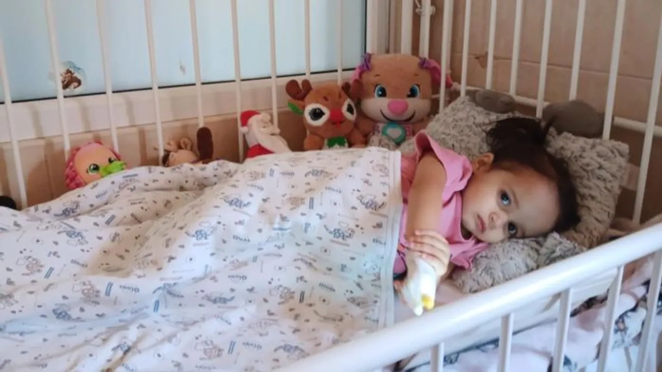 Hirtelen jobbra fordult a májbeteg kislány állapota