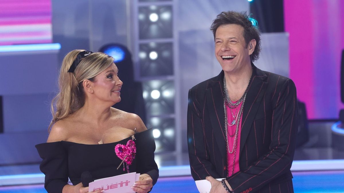 Hoppá: Liptai Claudia és Till Attila közös produkciója rögtön megcsinálta a bulit