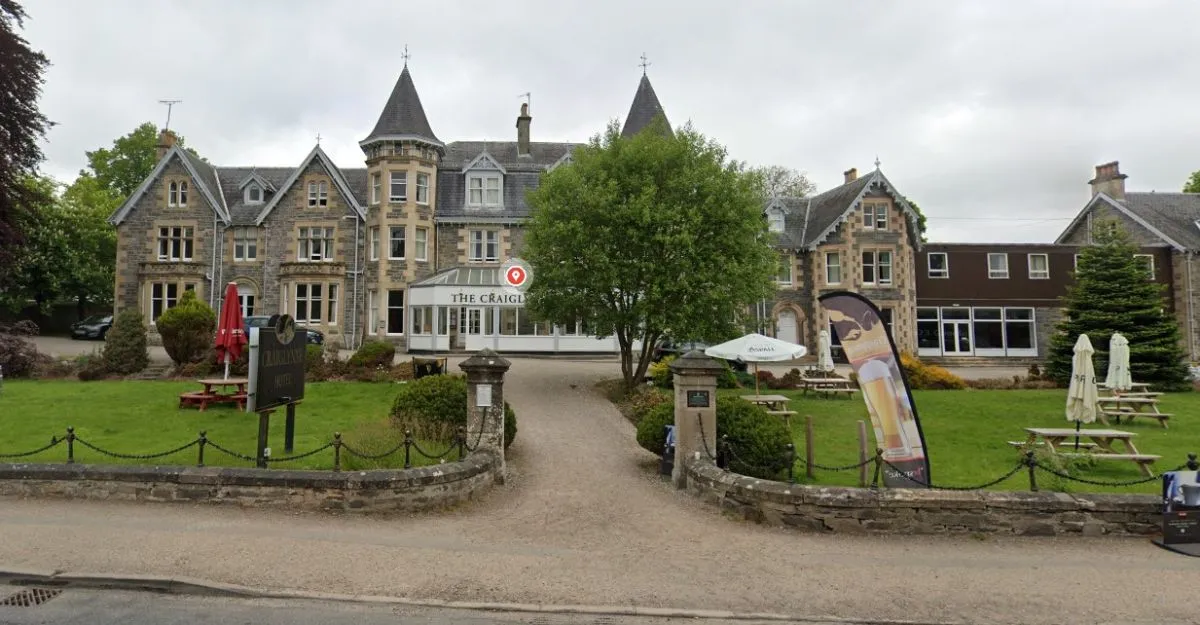 kirámolta a széfet