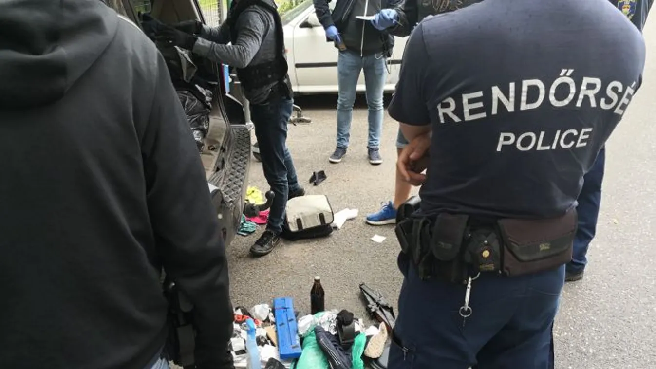 Csepeli kábítószer-gyárra csaptak le a rendőrök