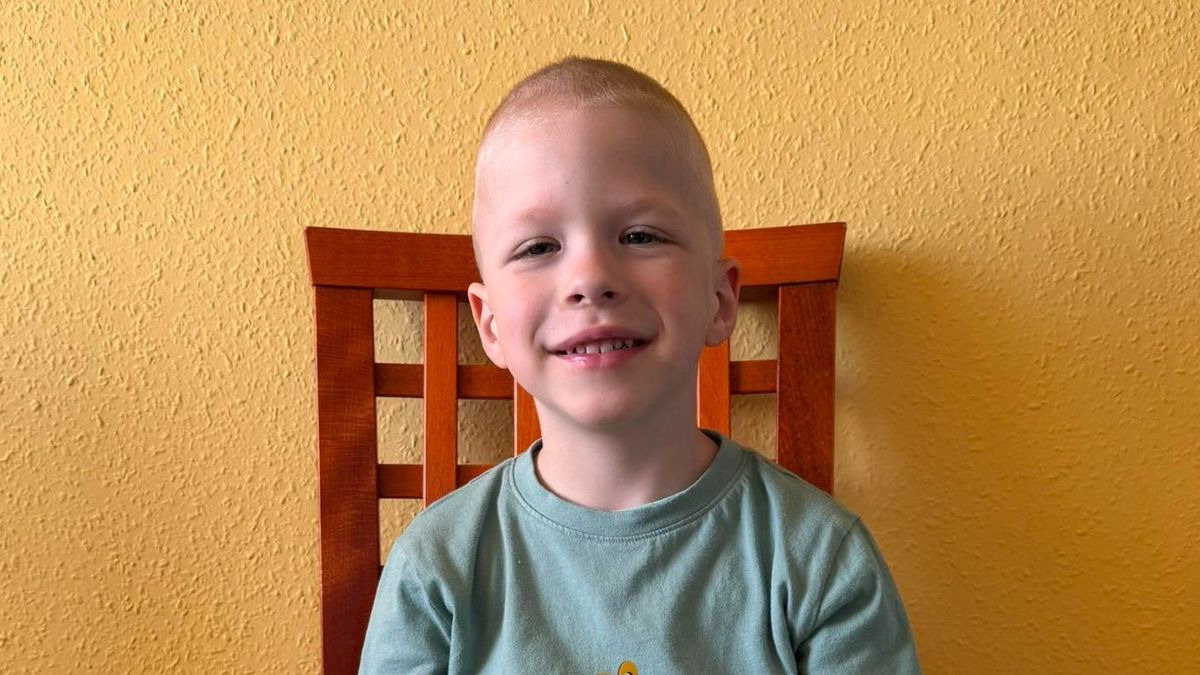 "Minden új mozdulatnál nagyon örülünk" – valóságos csoda, már erre is képes a duchenne-es Ádin – videó