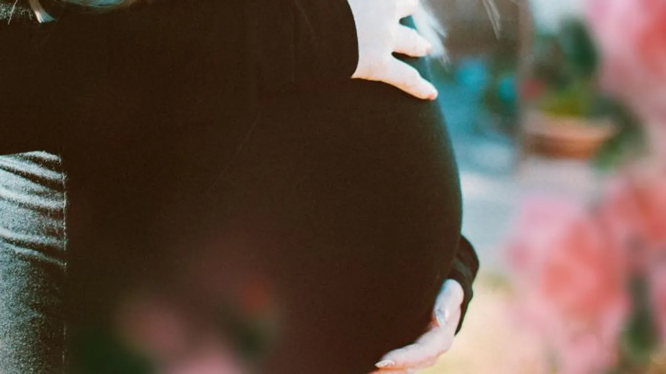 A túlélésért küzdenek a sztárpár ikrei