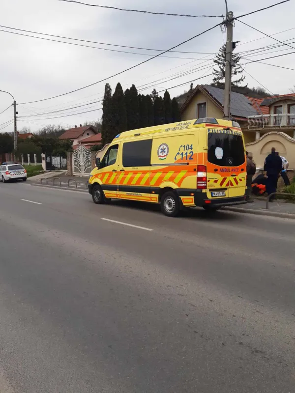 Étteremben őrjöngött