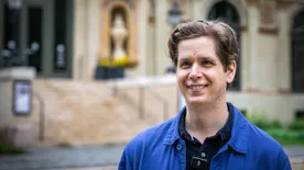 Ő a legdrágább magyar festő, még az Amerikai pite sztárja is tőle vásárolt képet! - galéria