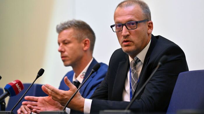Magyar Péter újabb embere követeli, Brüsszel ne adjon pénzt