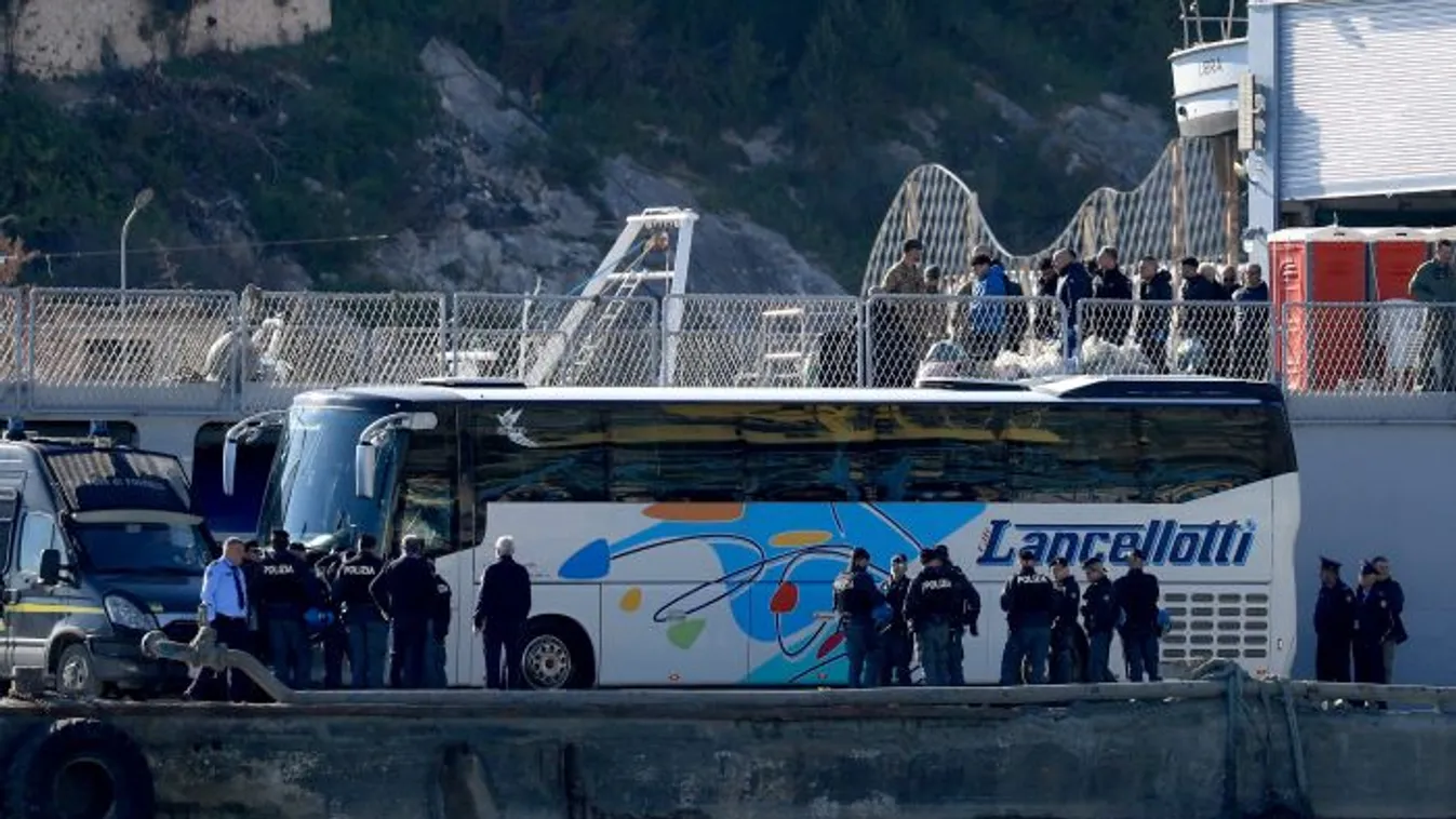 Migránsok ezrei érték el Krétát