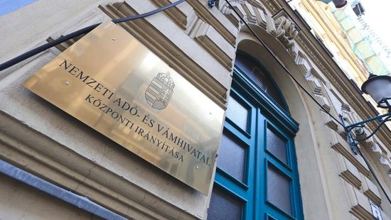 Figyelmeztetést adott ki a NAV: itt az szja bevallás végső határideje!