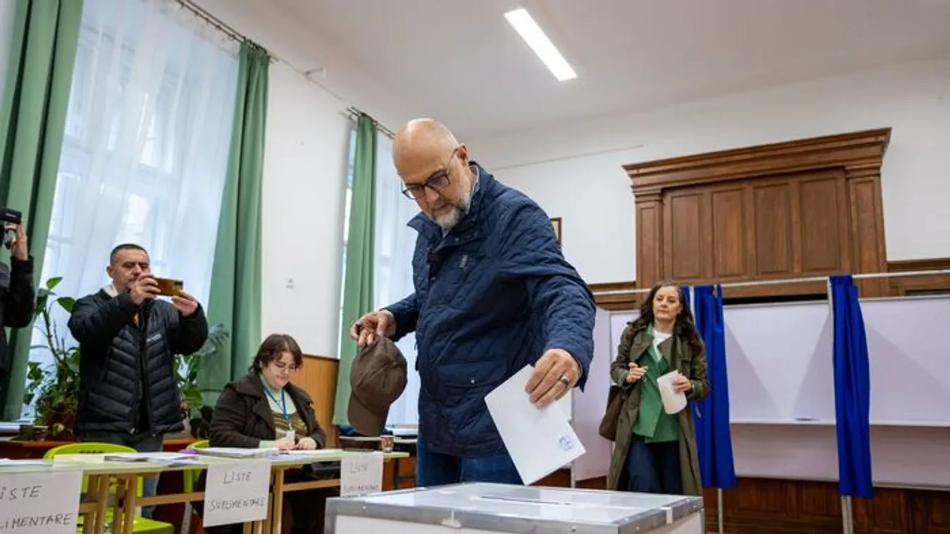 Magas részvétel mellett zajlik a romániai elnökválasztás