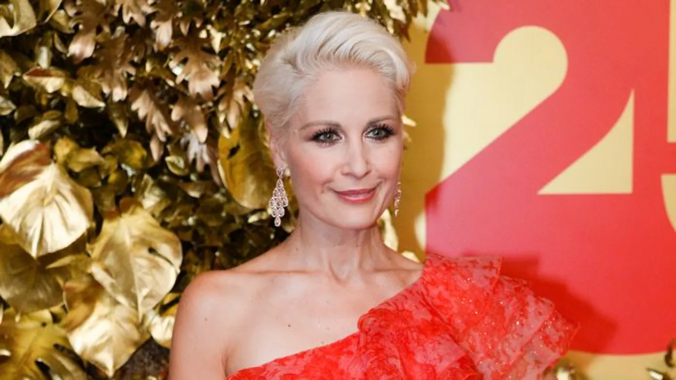 Az elmúlt héten is kapkodtuk a fejünket!