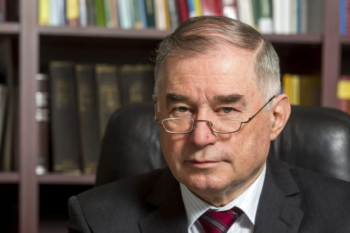 LENKOVICS Barnabás; Lenkovics Barnabás