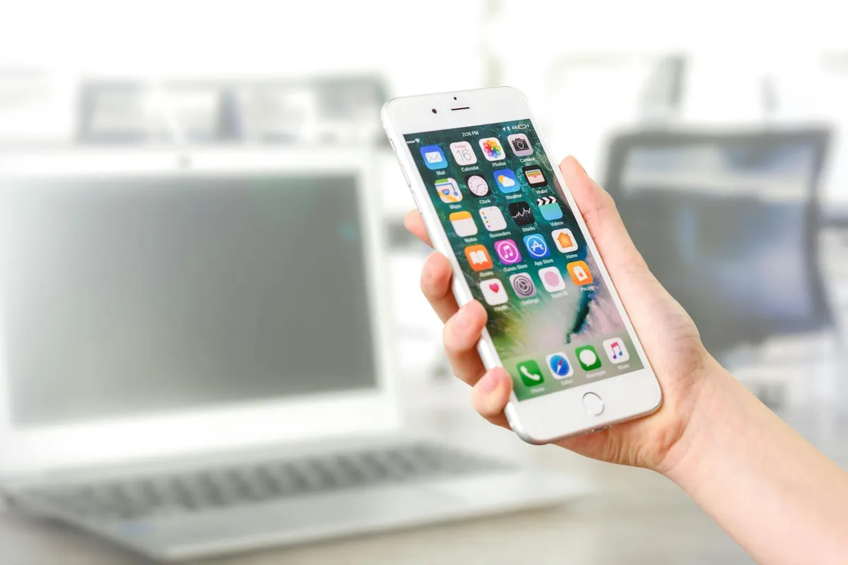 Apple iPhone telefon mobil